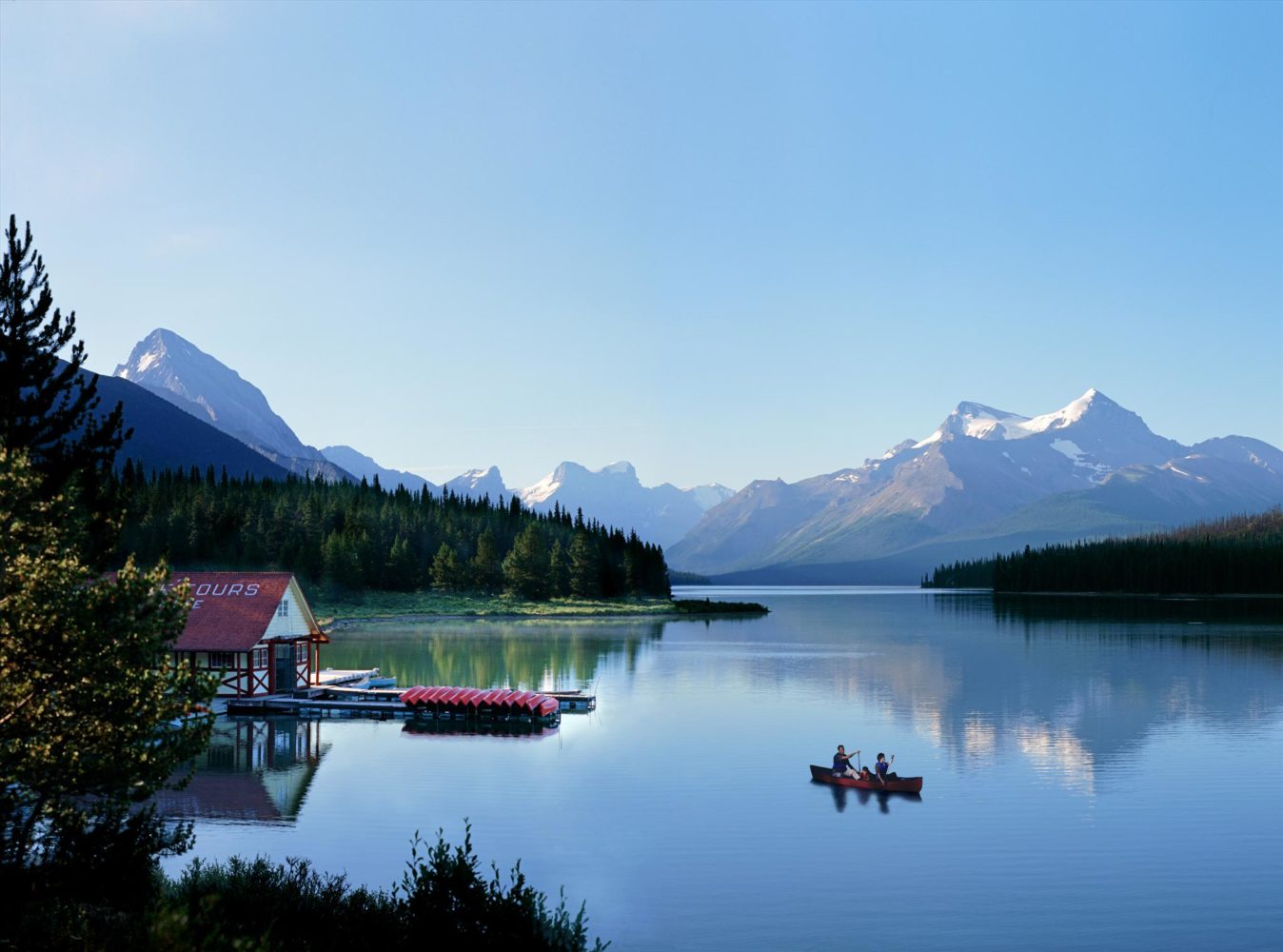 Canoeing, Maligne Lake, Jasper National Park