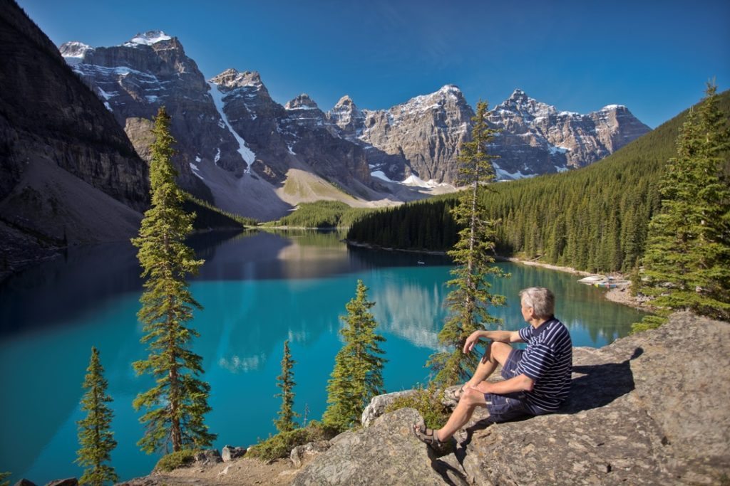 Hiking in Moraine