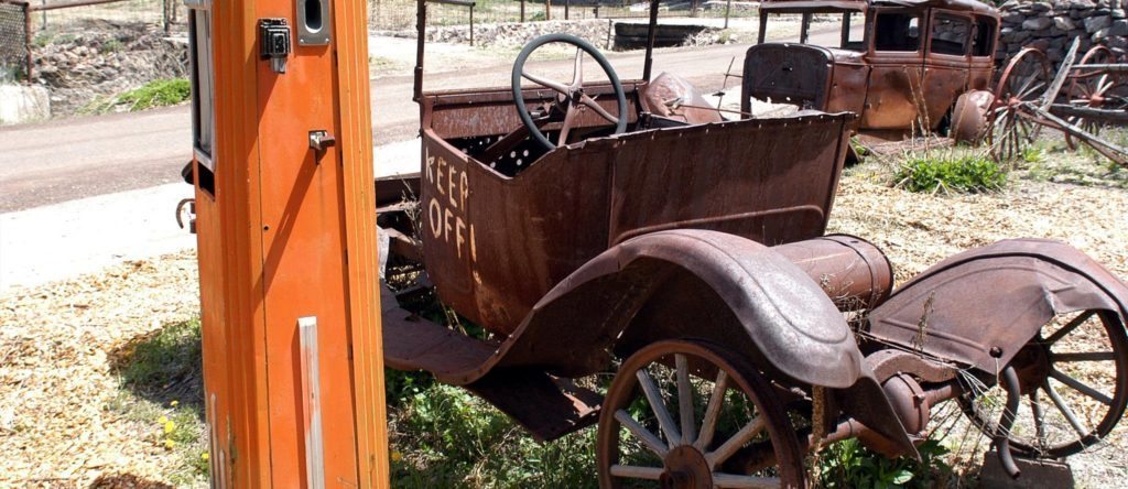 Old cars on Route 66