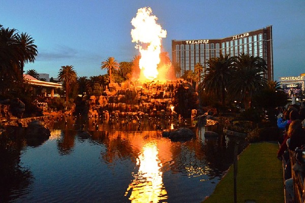 Volcano show at The Mirage in Las Vegas